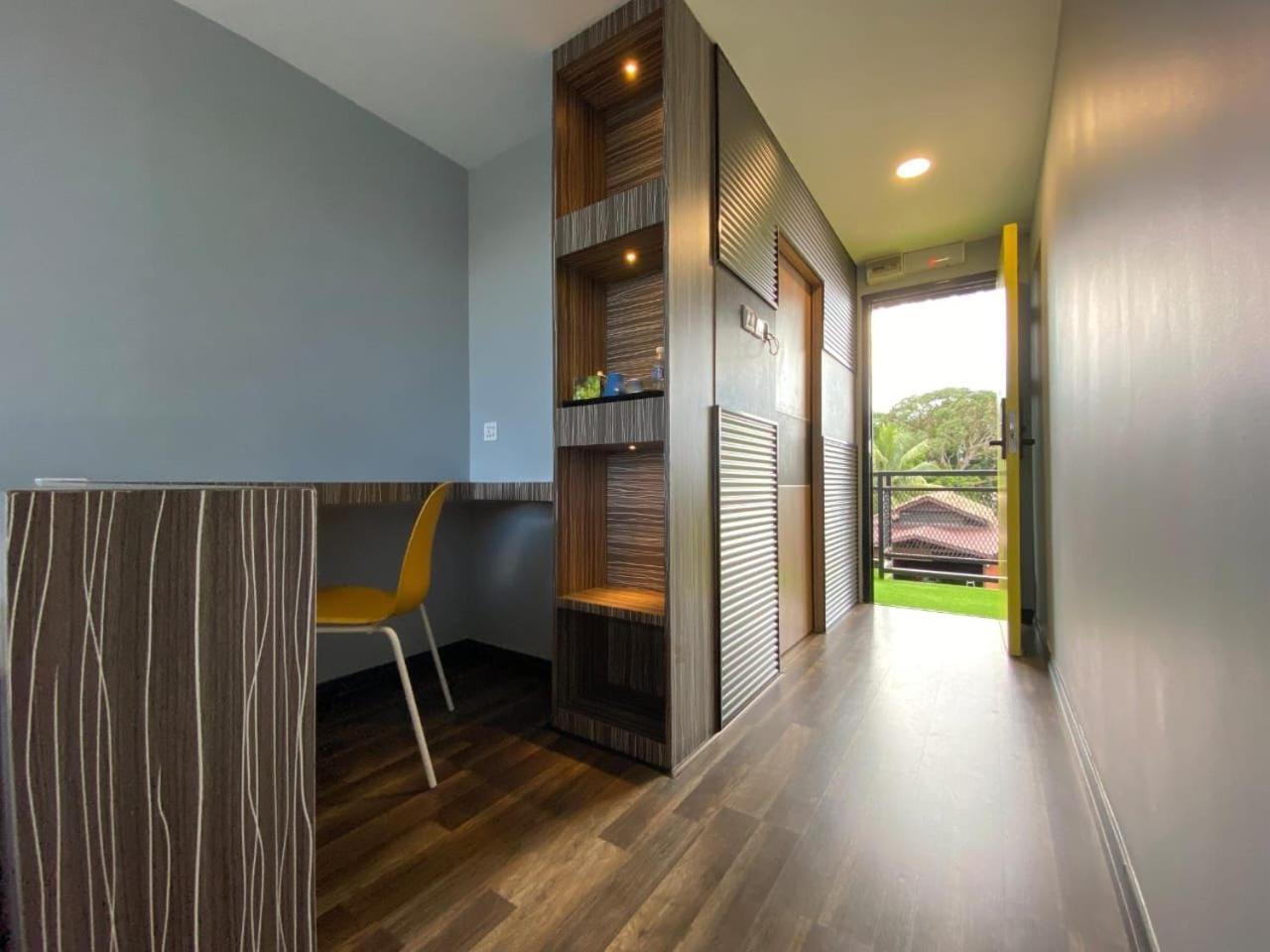 Boxinn The Kontena Home センポルナ エクステリア 写真